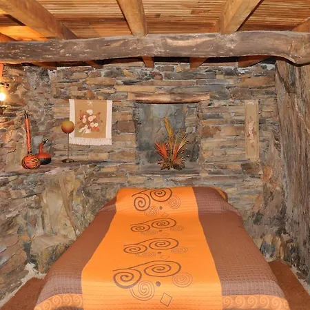 Quinta Costa Do Acude Farm stay *